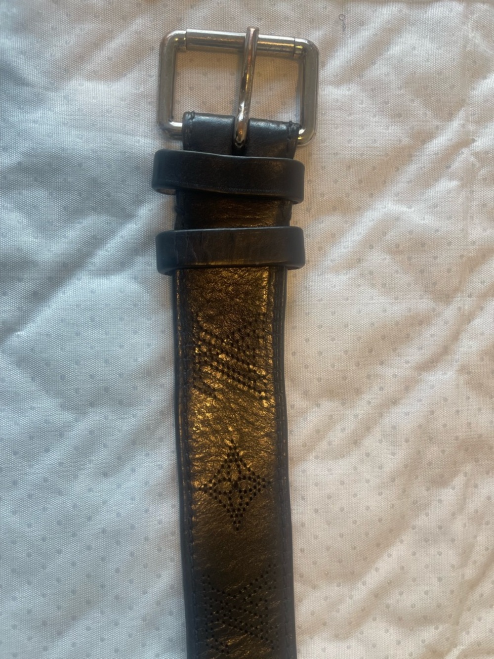 Authentic Louis Vuitton Men's Black Leather Belt with Silver Buckle - Picture 5 of 5